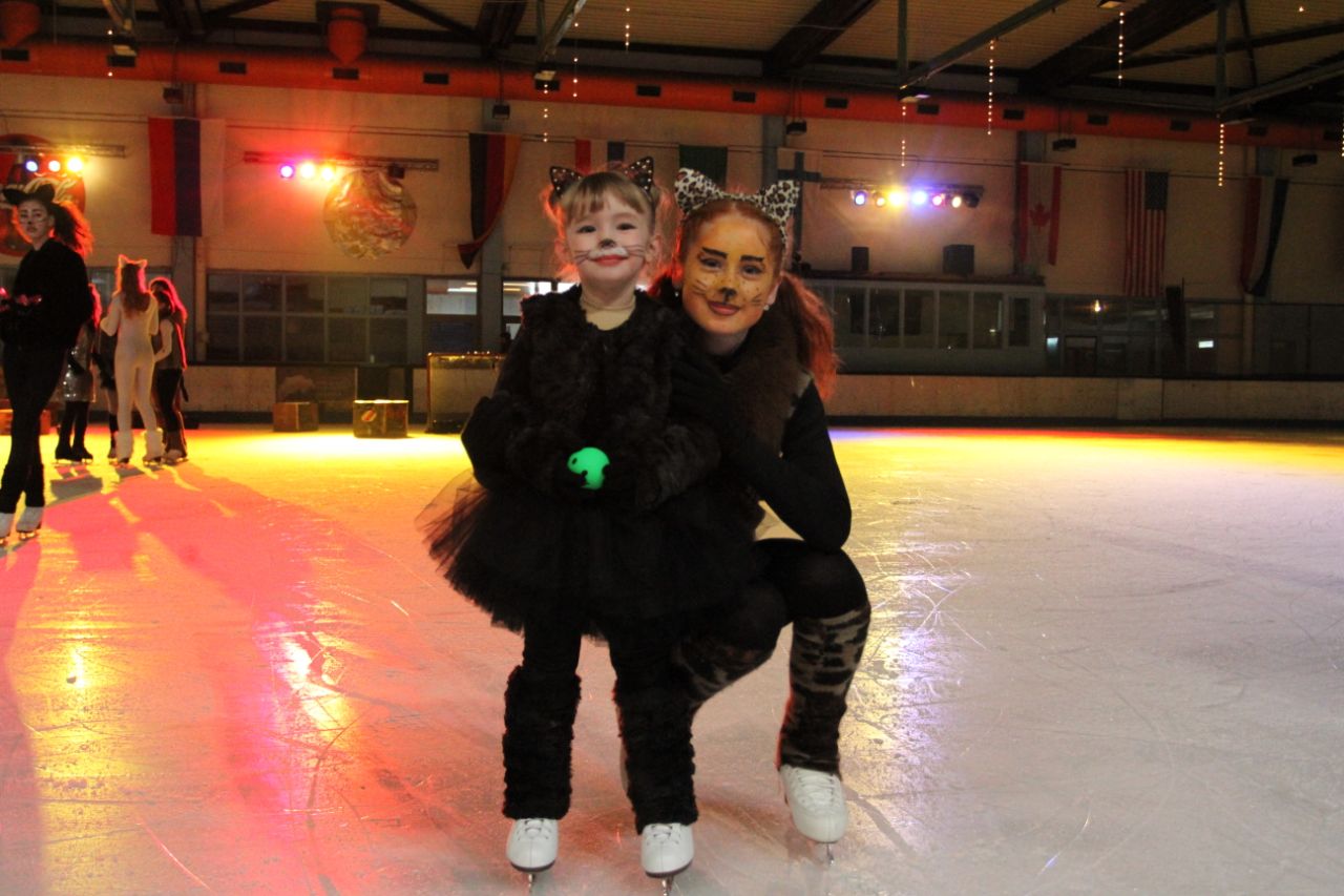 9fd9e979-764c-41ee-8e8d-c5c15ab04192